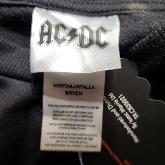 **SALE** AC/DC Sweatshirt. Size Small. NWT. - Picture 8 of 8